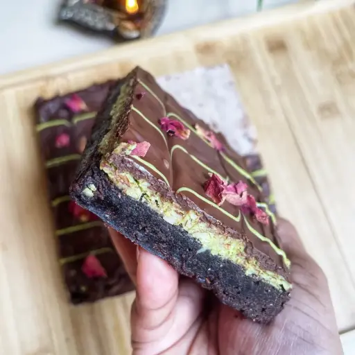 Pistachio-Almond Brownie